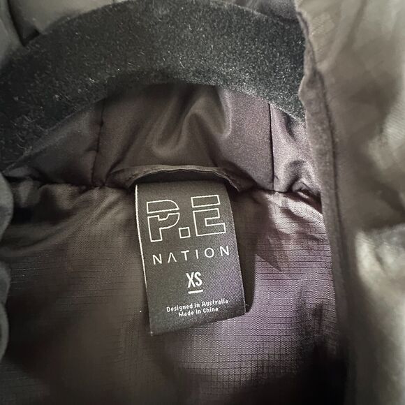 PE Nation Black & White Lead Right Logo Print 004 Zip Lined Puffer Jacket XS - Picture 10 of 14